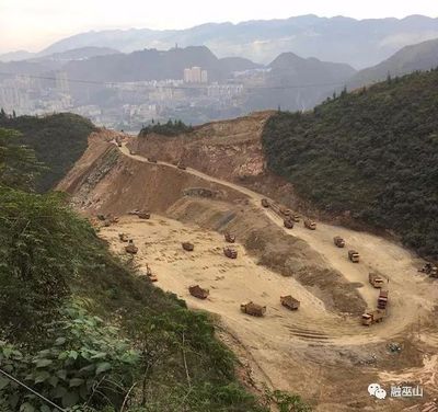 妙極！棄土填溝一舉兩得，巫山柏楊溪這個(gè)工程很合算